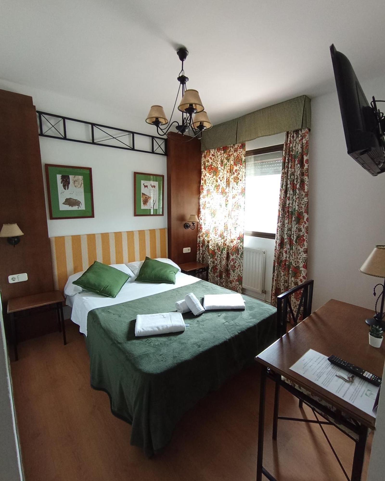 Hostal Rural Alto Tajo Poveda Poveda de la Sierra Zewnętrze zdjęcie