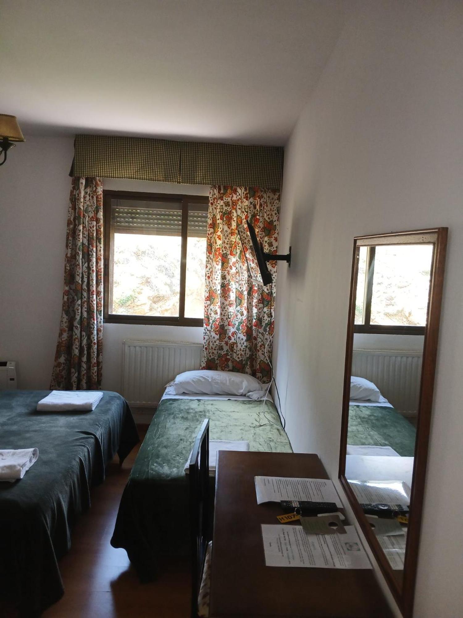 Hostal Rural Alto Tajo Poveda Poveda de la Sierra Zewnętrze zdjęcie